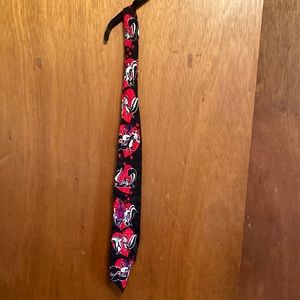 Looney Tunes Pepe Le Pew Tie